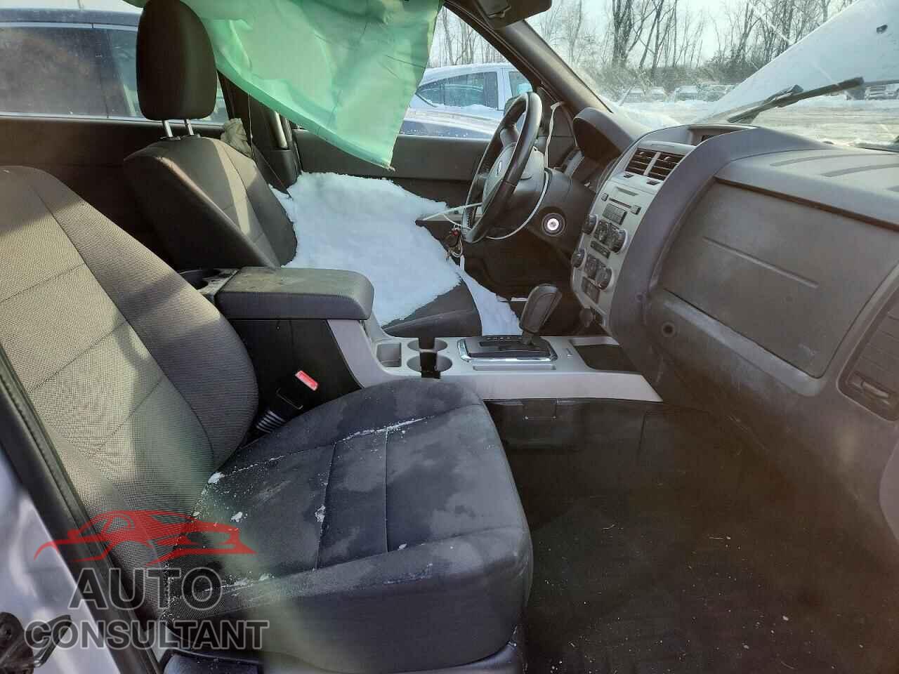 FORD ESCAPE 2011 - 1FMCU9DG4BKB43341