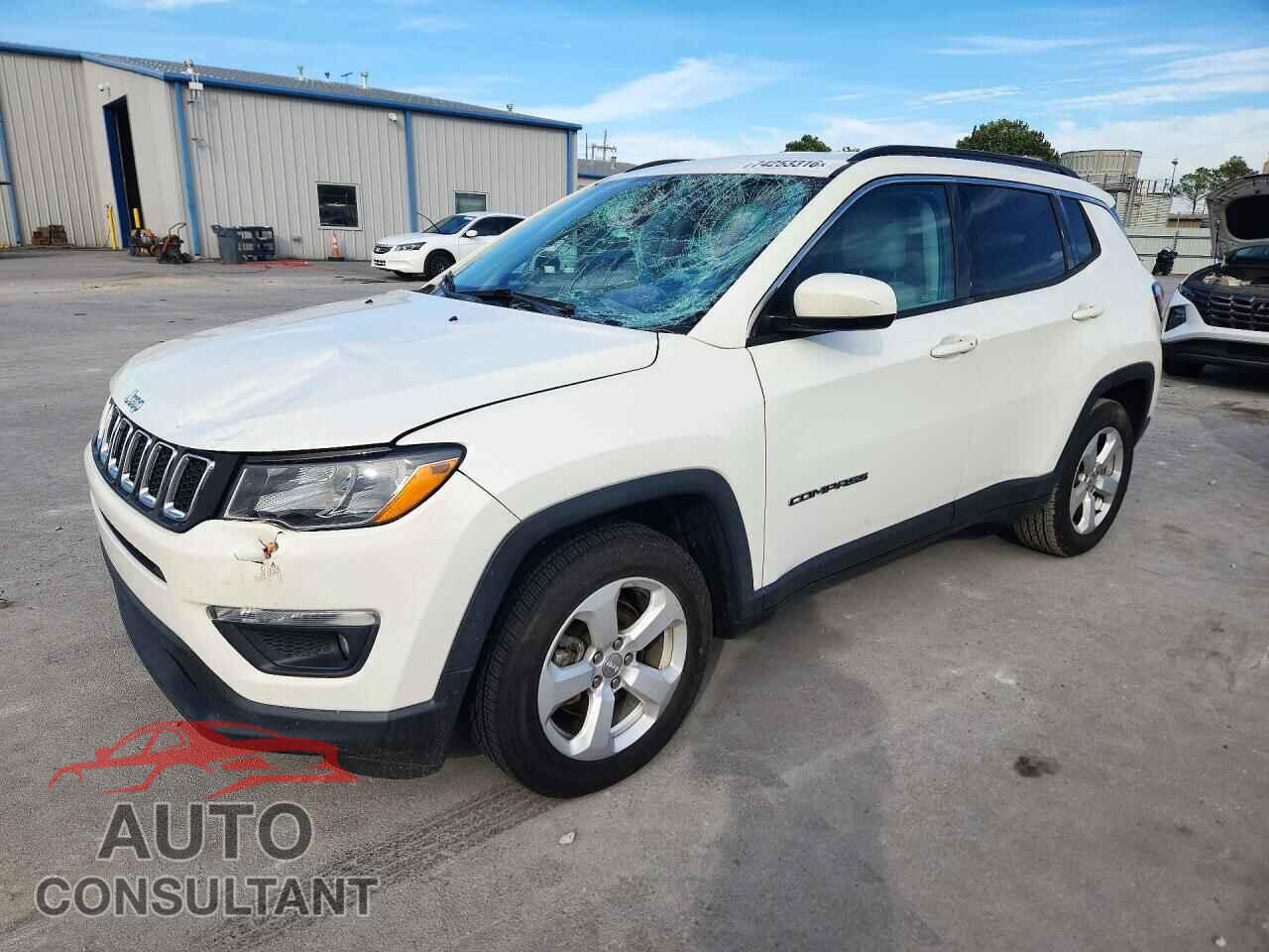 JEEP COMPASS 2018 - 3C4NJCBB2JT240979