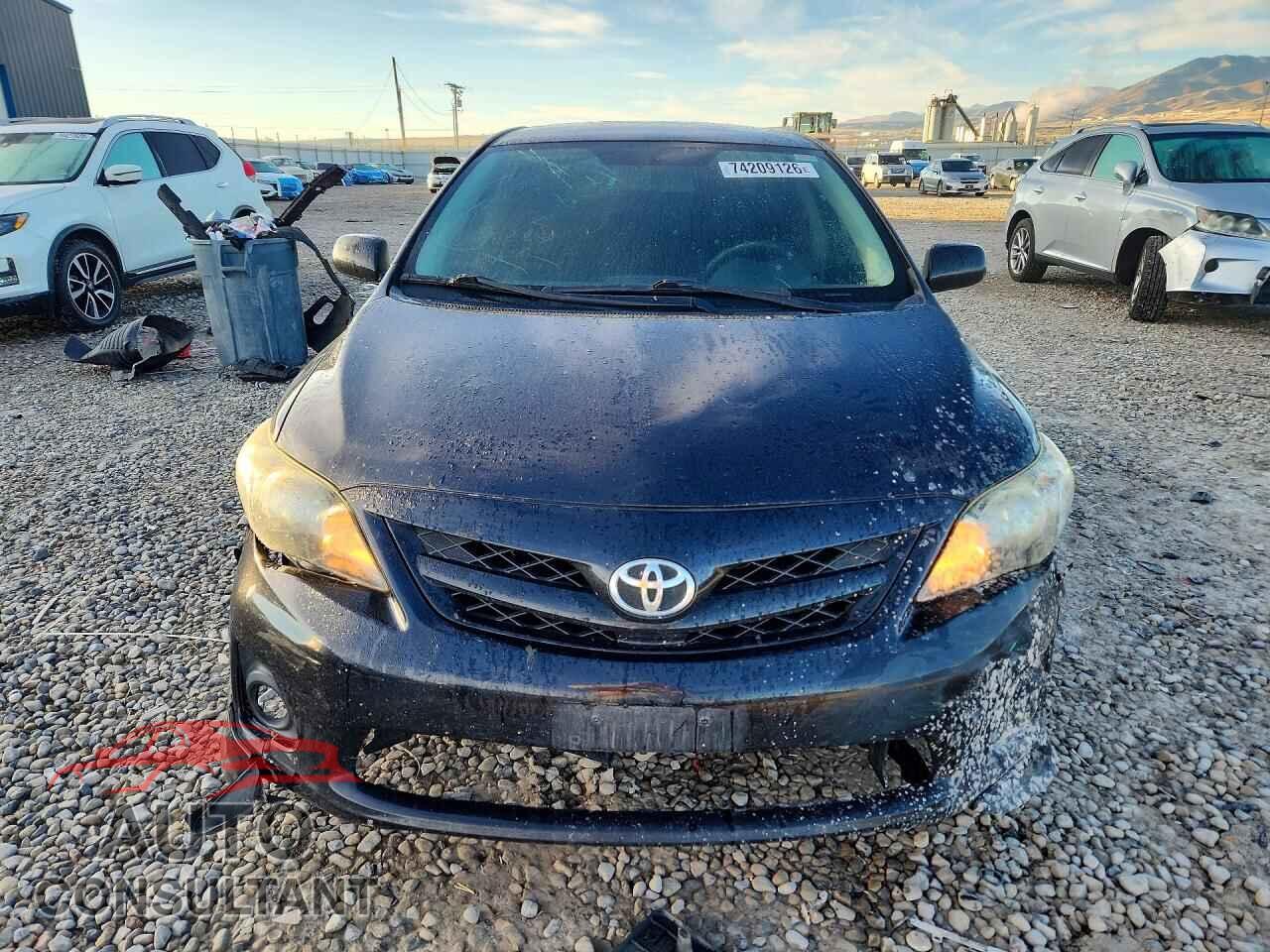 TOYOTA COROLLA 2011 - 2T1BU4EEXBC692916