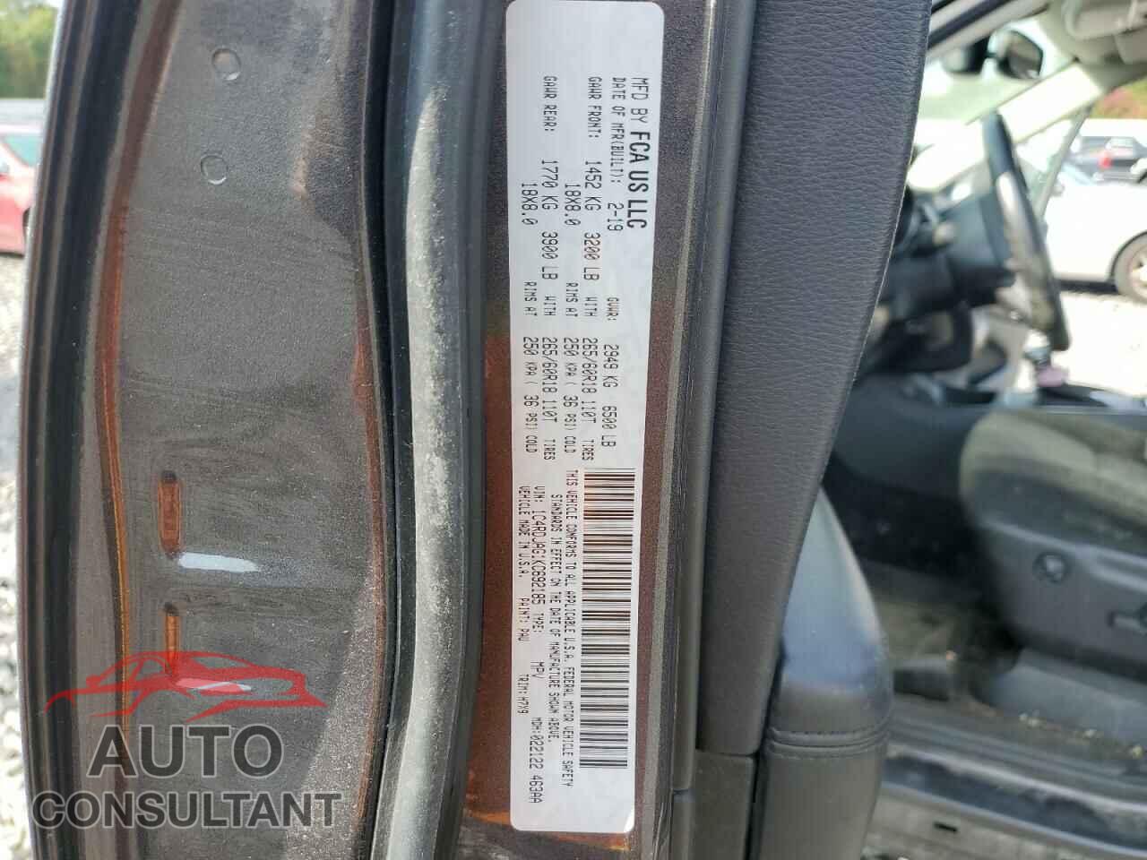 DODGE DURANGO 2019 - 1C4RDJAG1KC692185
