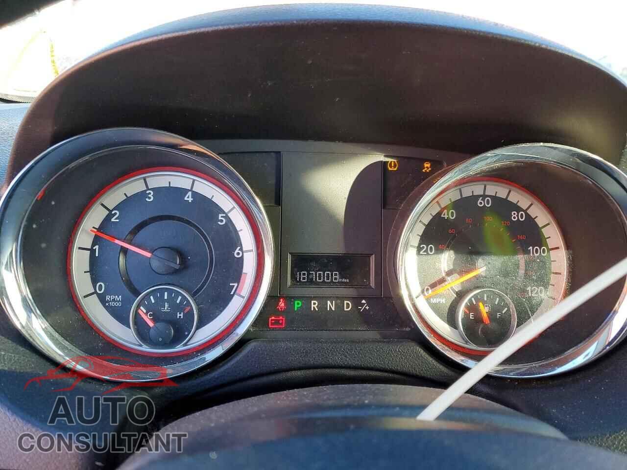 DODGE CARAVAN 2011 - 2D4RN3DG7BR601788