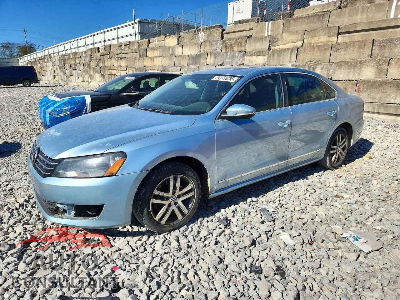 VOLKSWAGEN PASSAT 2012 - 1VWCN7A39CC057880