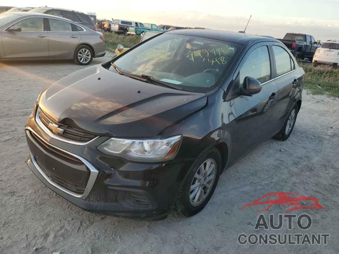 CHEVROLET SONIC 2019 - 1G1JD5SB2K4100657