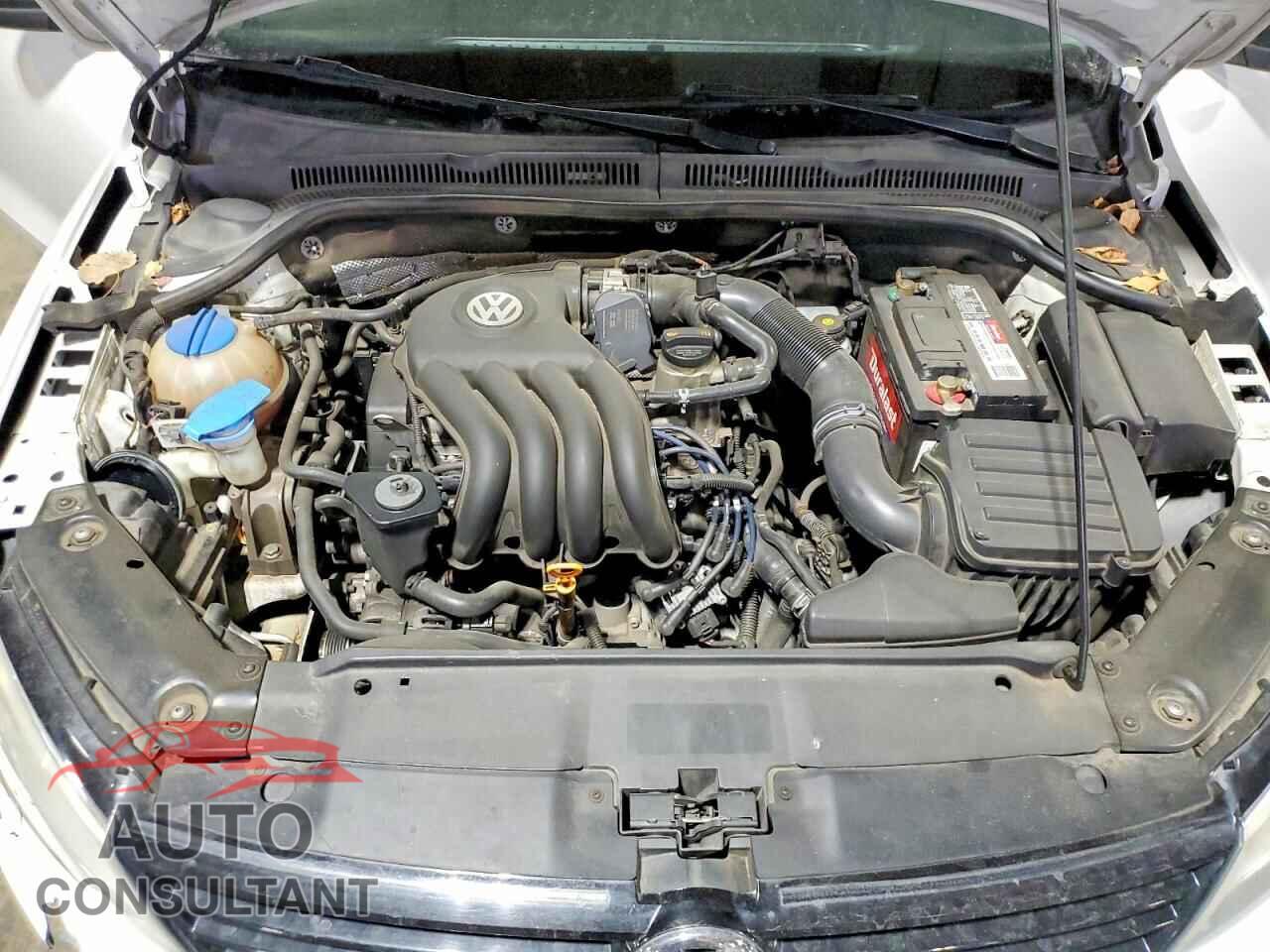 VOLKSWAGEN JETTA 2012 - 3VW1K7AJ5CM427350