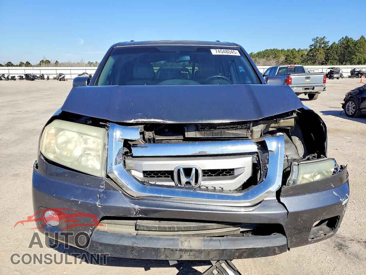 HONDA PILOT 2010 - 5FNYF3H95AB008975