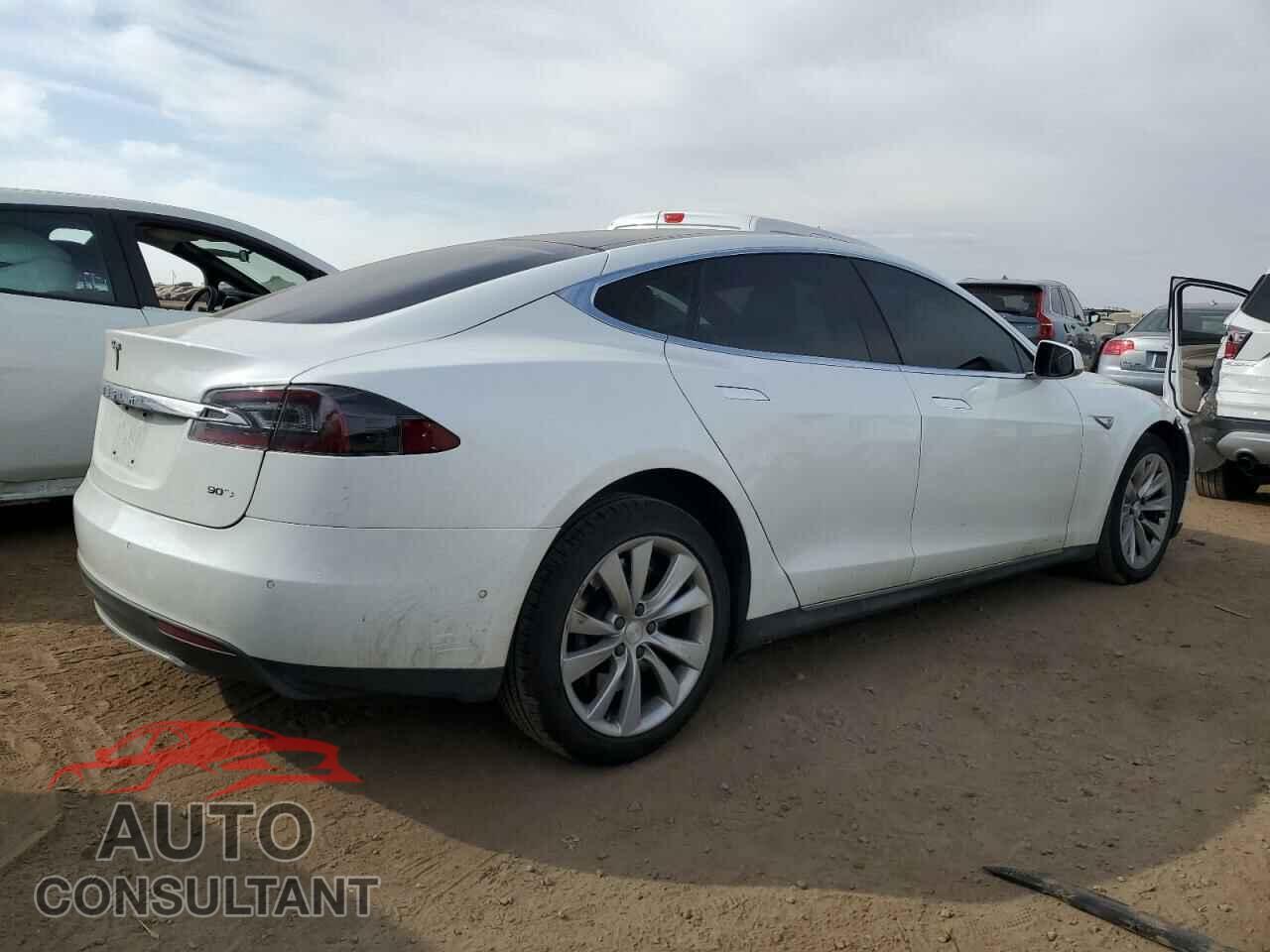 TESLA MODEL S 2016 - 5YJSA1E26GF129460
