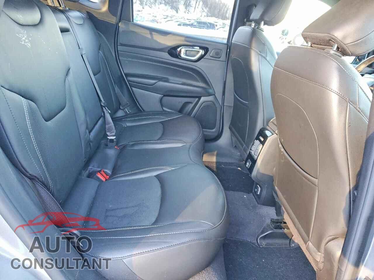 JEEP COMPASS 2022 - 3C4NJDCB5NT228075