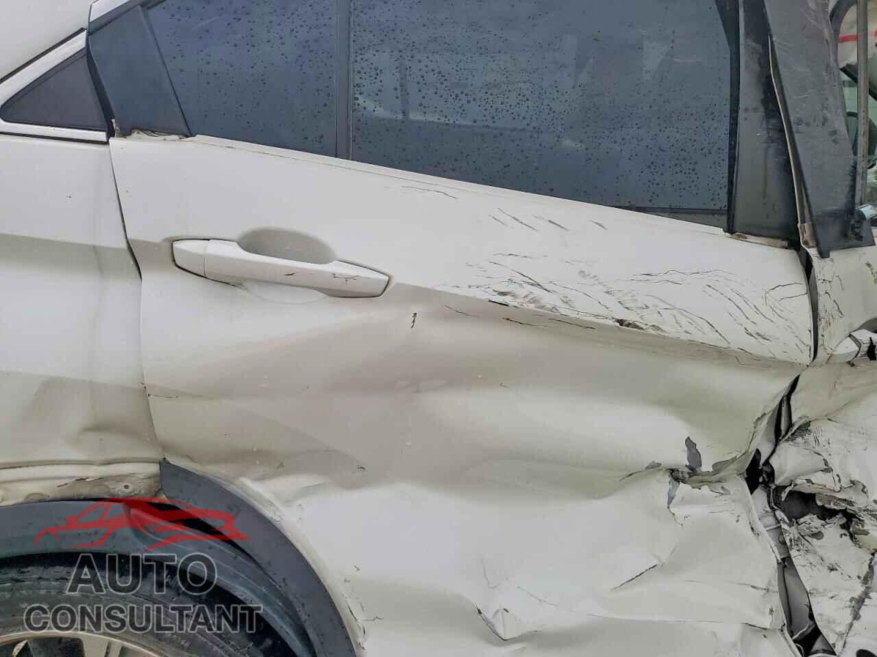 MITSUBISHI ECLIPSE 2018 - JA4AT5AA5JZ042767