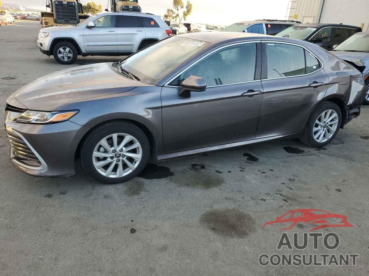 TOYOTA CAMRY 2023 - 4T1C11AK2PU756203