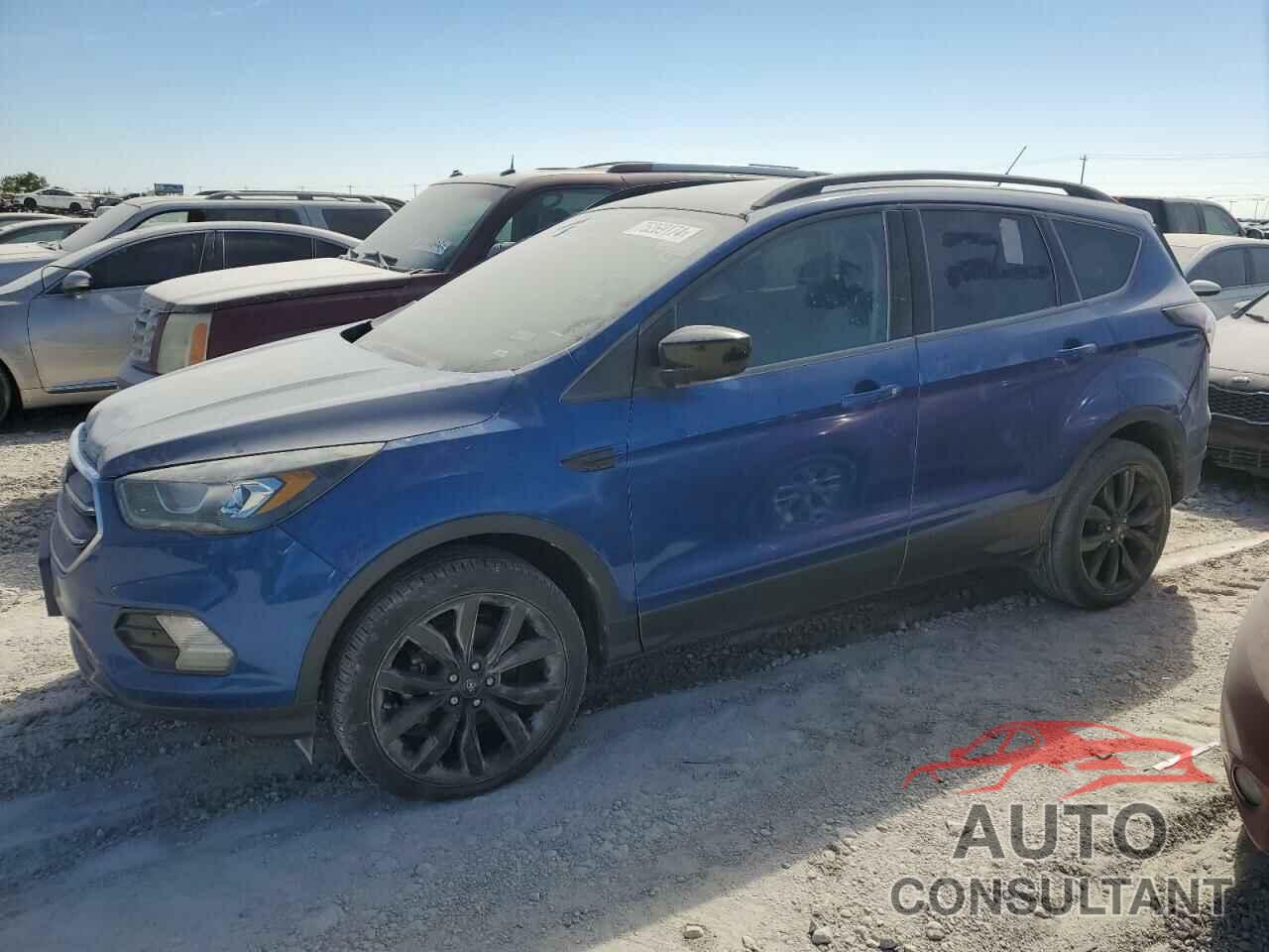 FORD ESCAPE 2018 - 1FMCU0GDXJUB52500