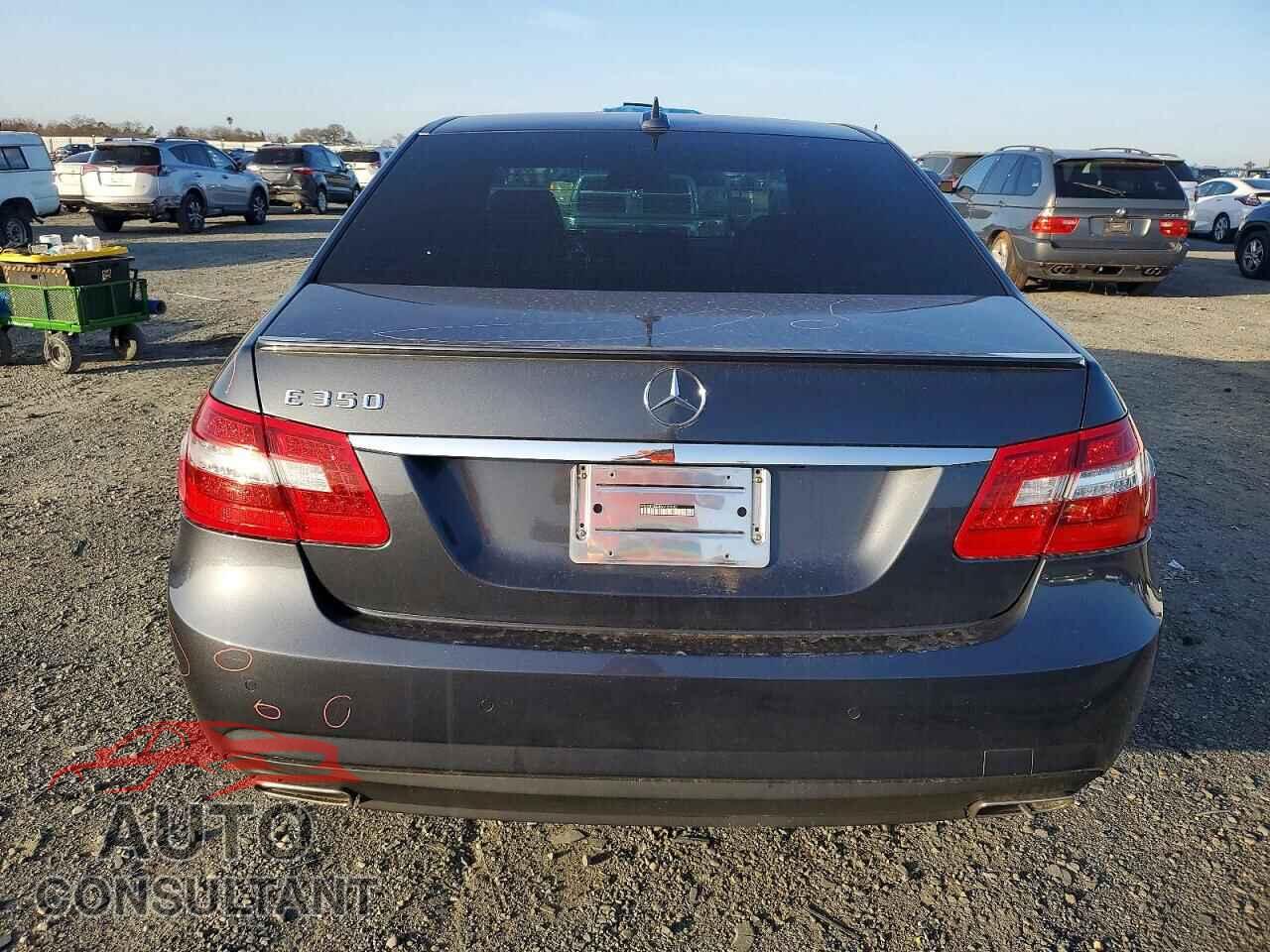 MERCEDES-BENZ E-CLASS 2013 - WDDHF5KB3DA729502