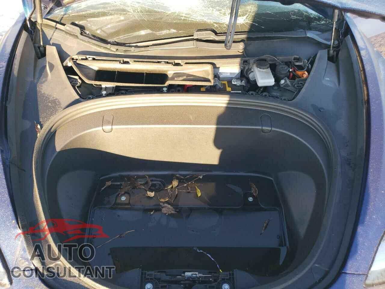 TESLA MODEL 3 2018 - 5YJ3E1EA5JF024951