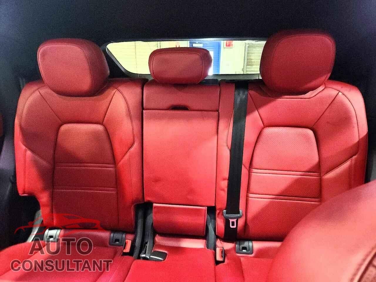 PORSCHE CAYENNE 2020 - WP1BB2AY7LDA57083