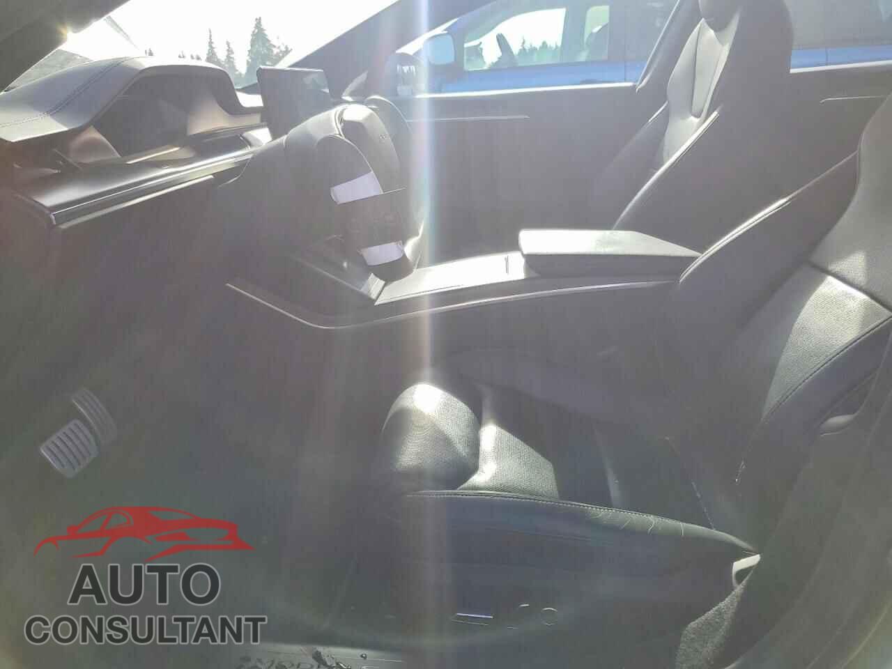 TESLA MODEL S 2021 - 5YJSA1E6XMF433695