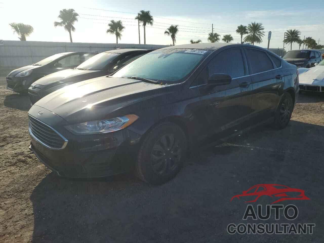 FORD FUSION 2020 - 3FA6P0G72LR200834