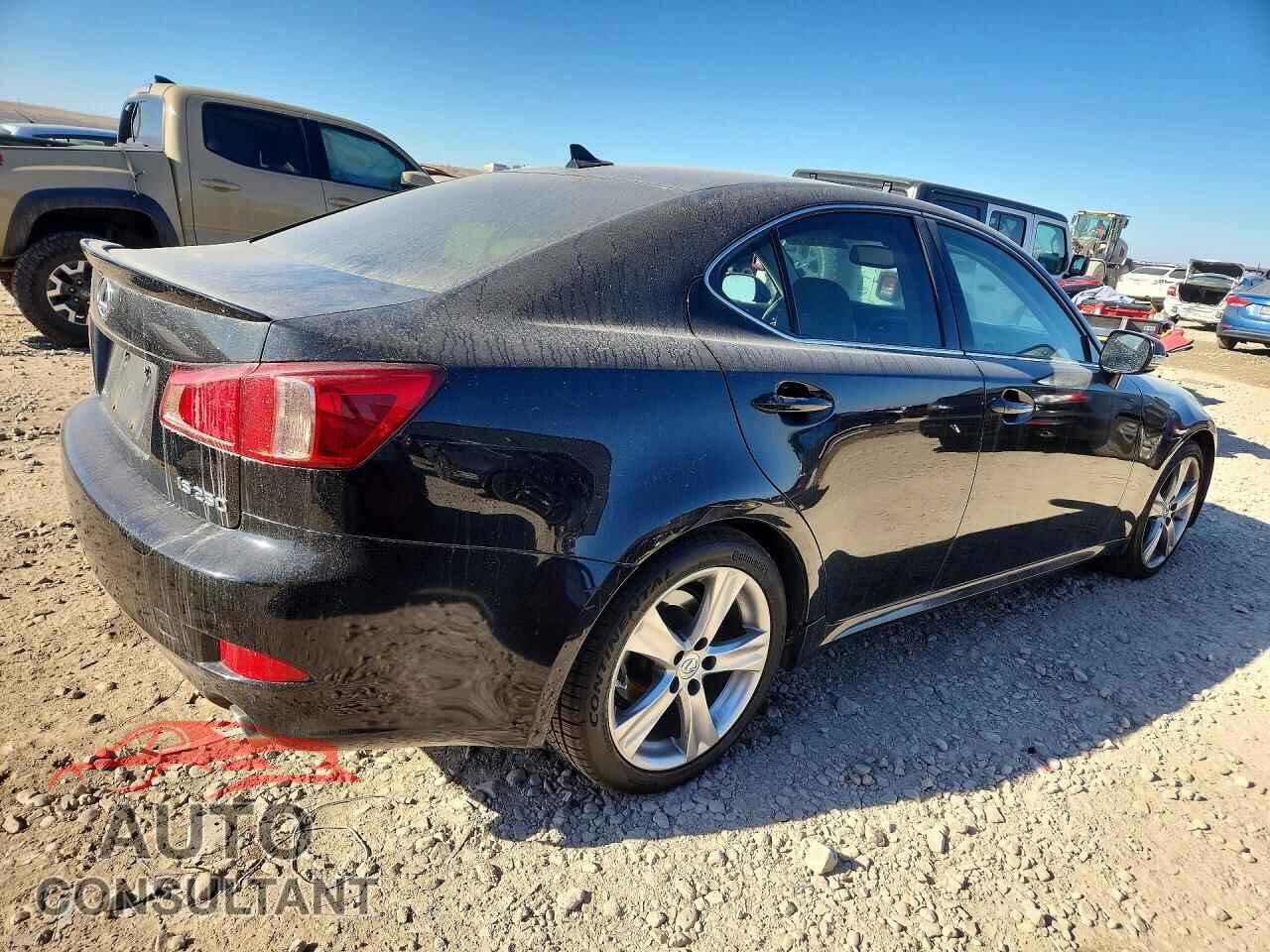 LEXUS IS 2012 - JTHBF5C2XC5157784