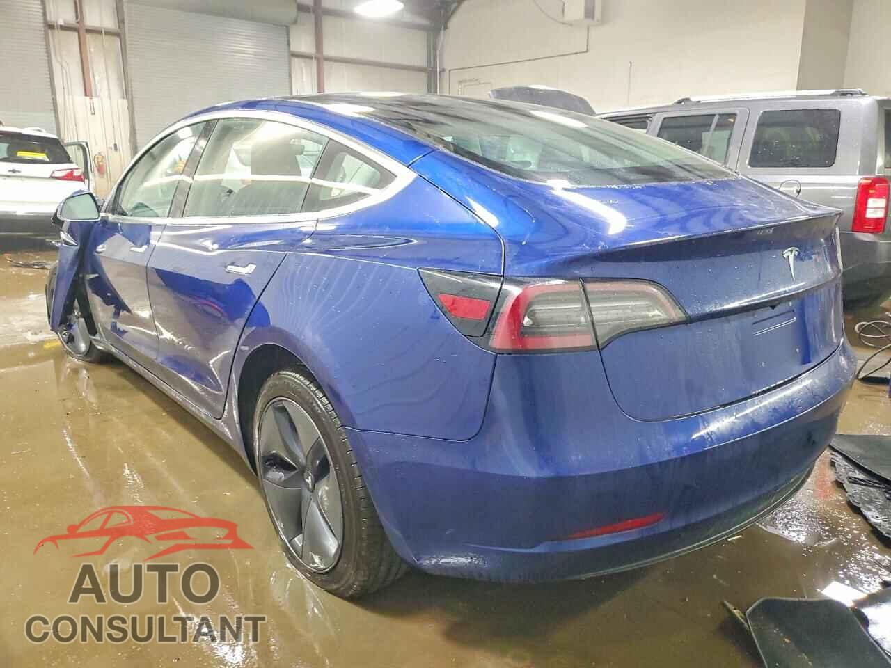 TESLA MODEL 3 2018 - 5YJ3E1EA9JF154067