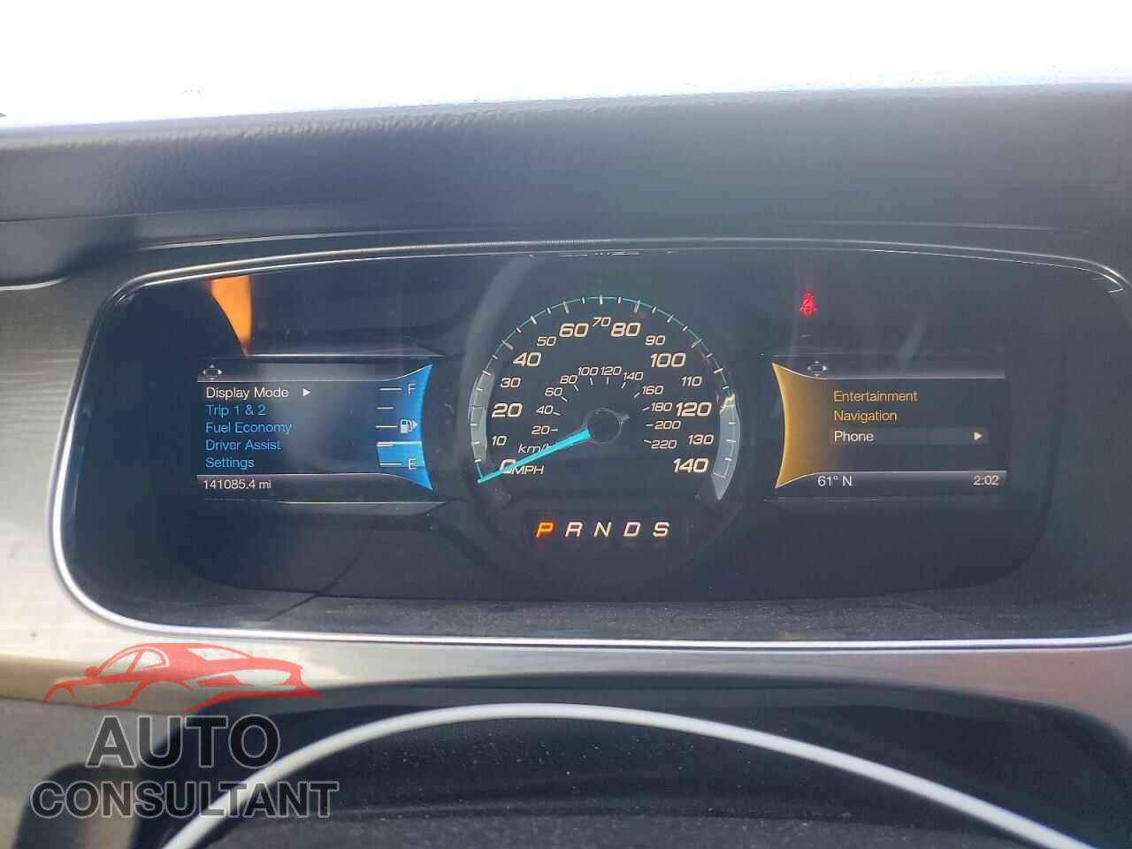 FORD TAURUS 2015 - 1FAHP2E83FG203009