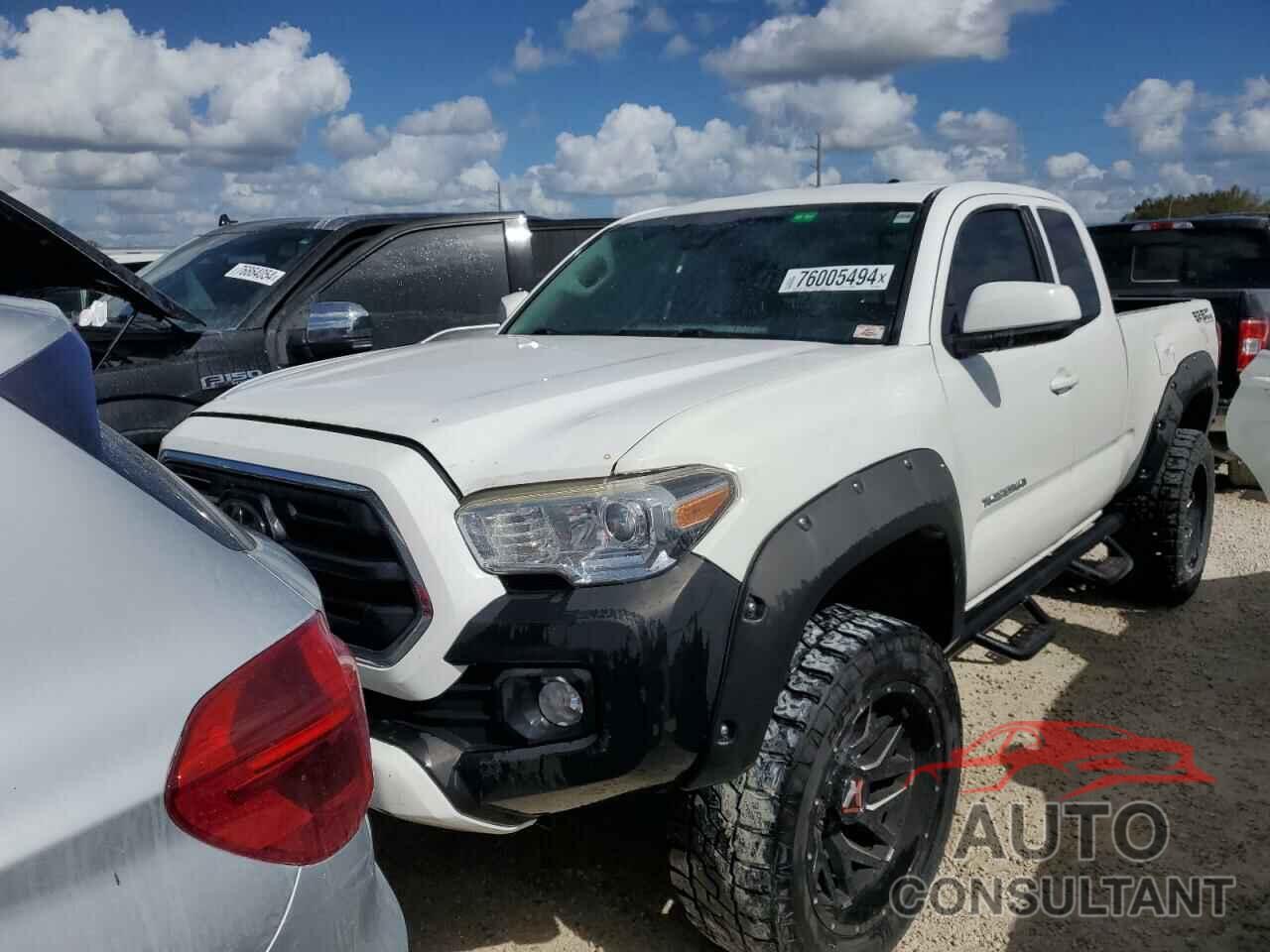 TOYOTA TACOMA 2019 - 5TFRZ5CN2KX073608