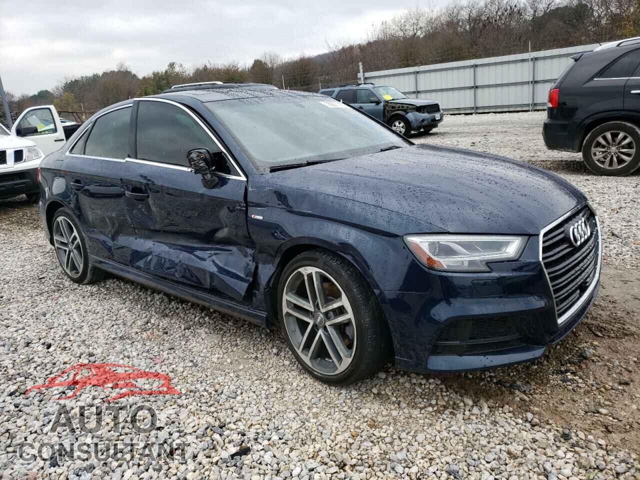 AUDI A3 2018 - WAUGUGFF4J1081486