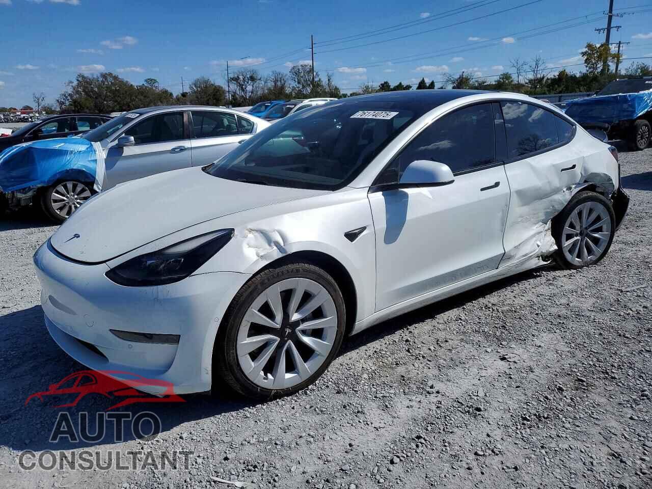 TESLA MODEL 3 2021 - 5YJ3E1EA4MF086653