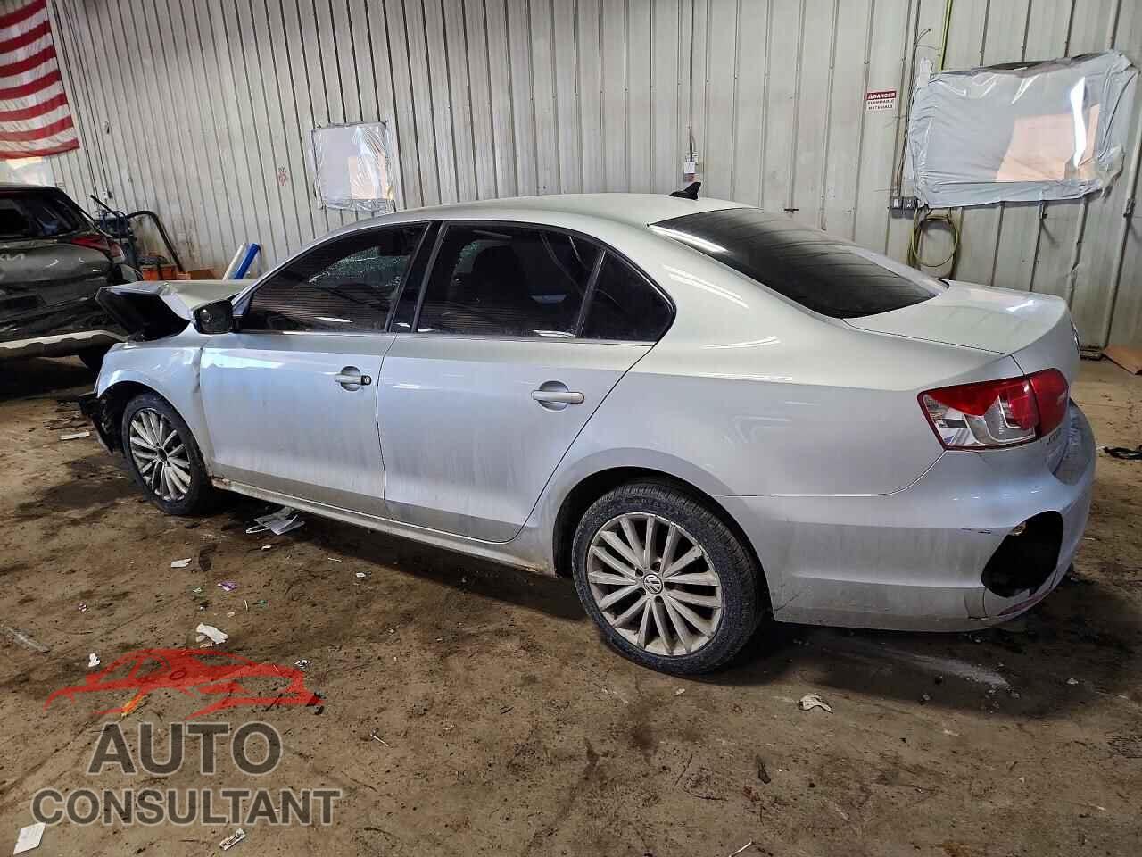 VOLKSWAGEN JETTA 2012 - 3VWLP7AJ5CM428590