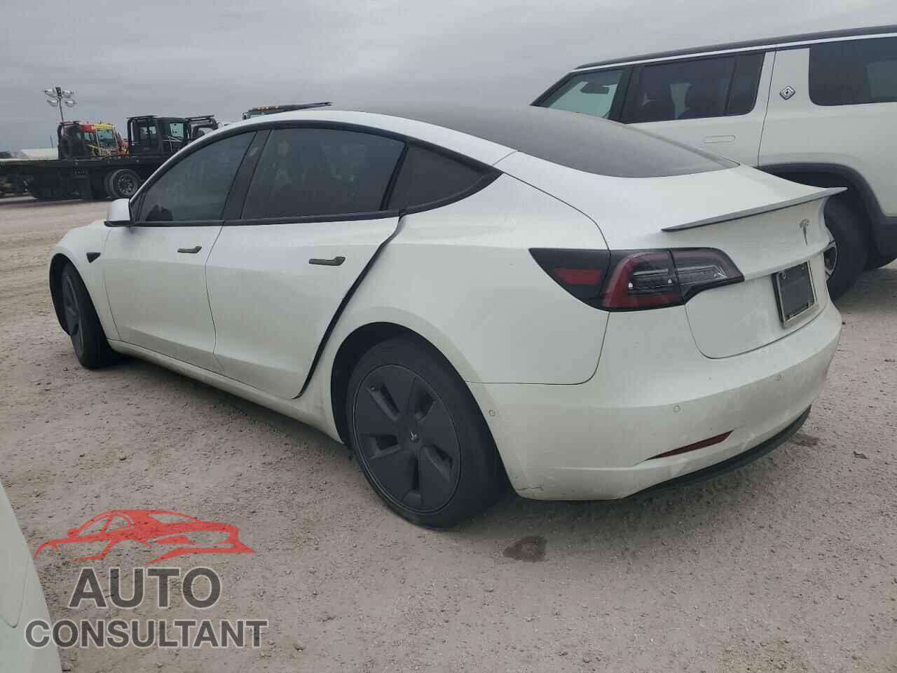 TESLA MODEL 3 2022 - 5YJ3E1EA2NF163909