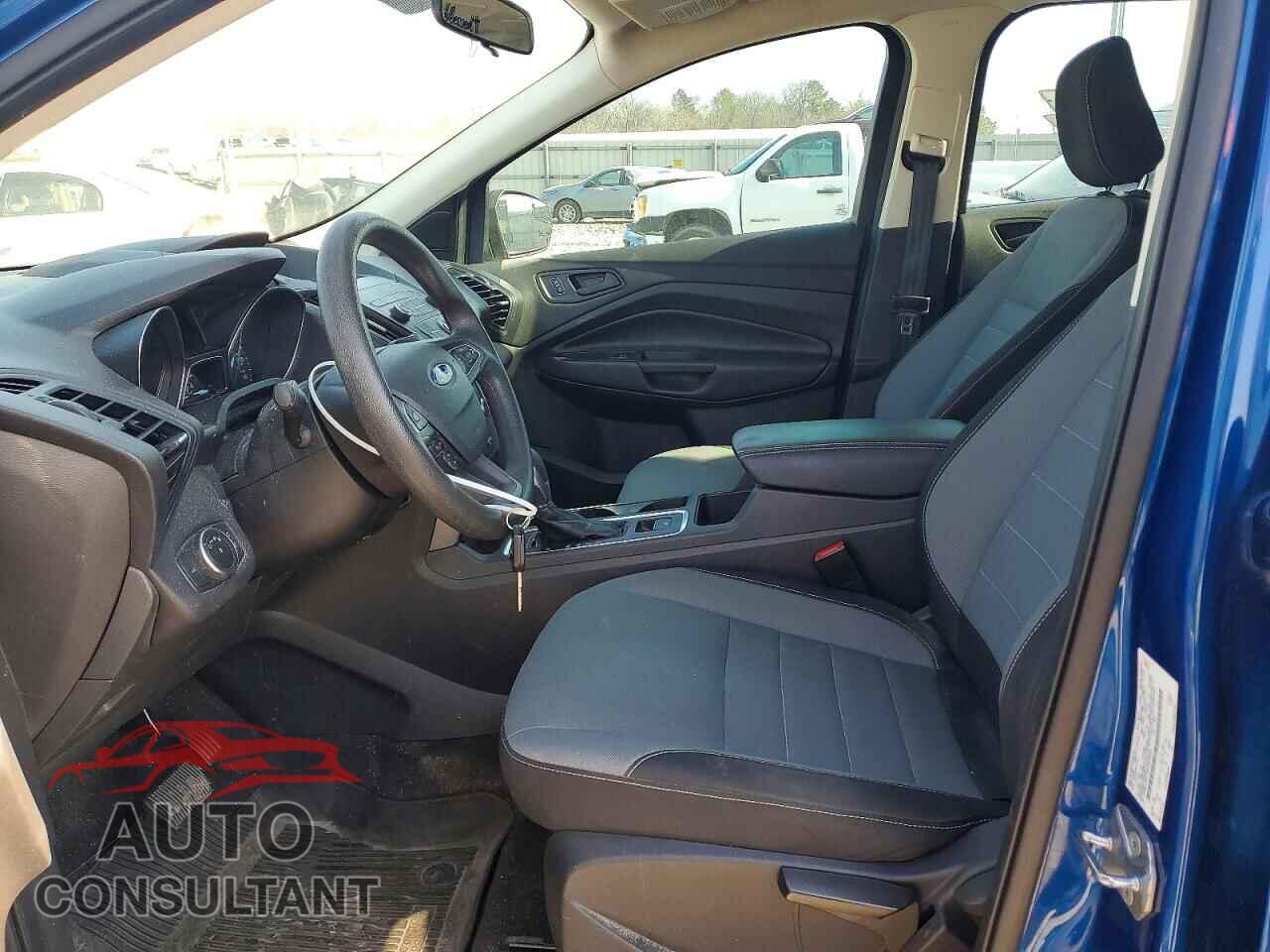 FORD ESCAPE 2019 - 1FMCU0F79KUB20490
