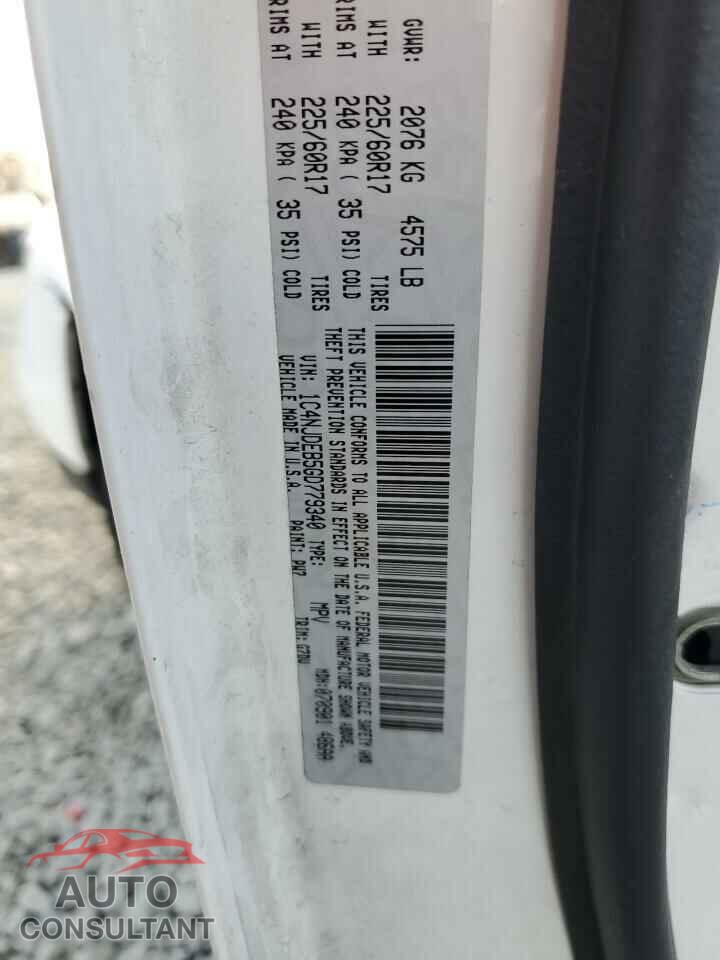 JEEP COMPASS 2016 - 1C4NJDEB5GD779340