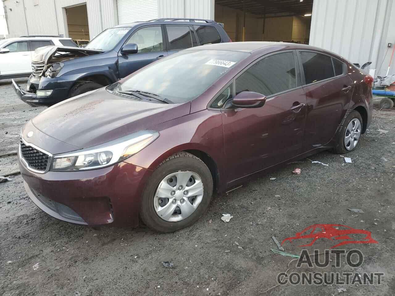 KIA FORTE 2018 - 3KPFK4A73JE272008