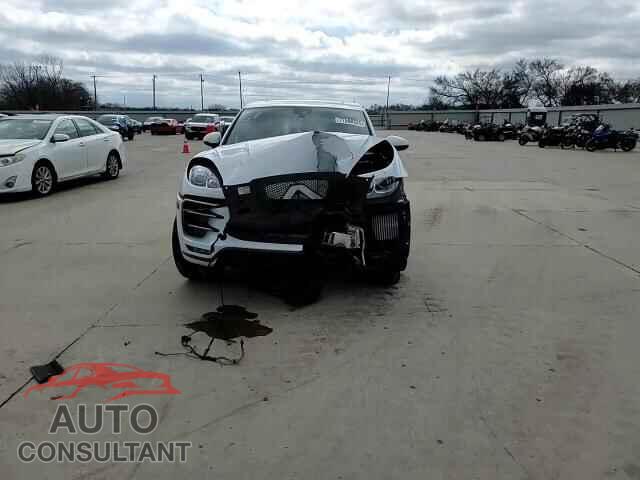 PORSCHE MACAN 2016 - WP1AF2A55GLB93911