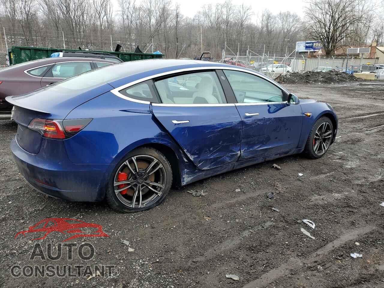 TESLA MODEL 3 2018 - 5YJ3E1EB4JF080842