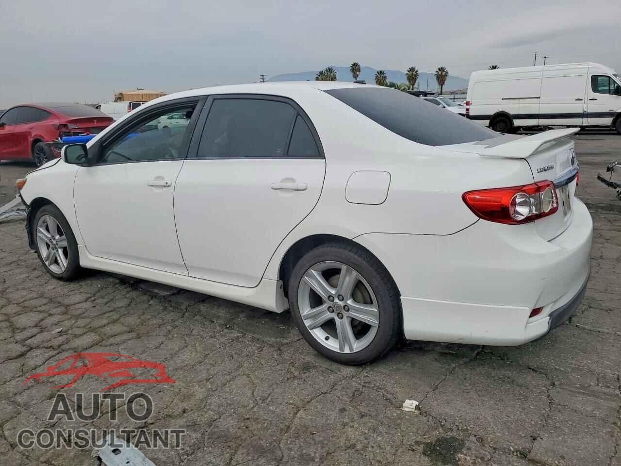 TOYOTA COROLLA 2013 - 5YFBU4EE0DP219948