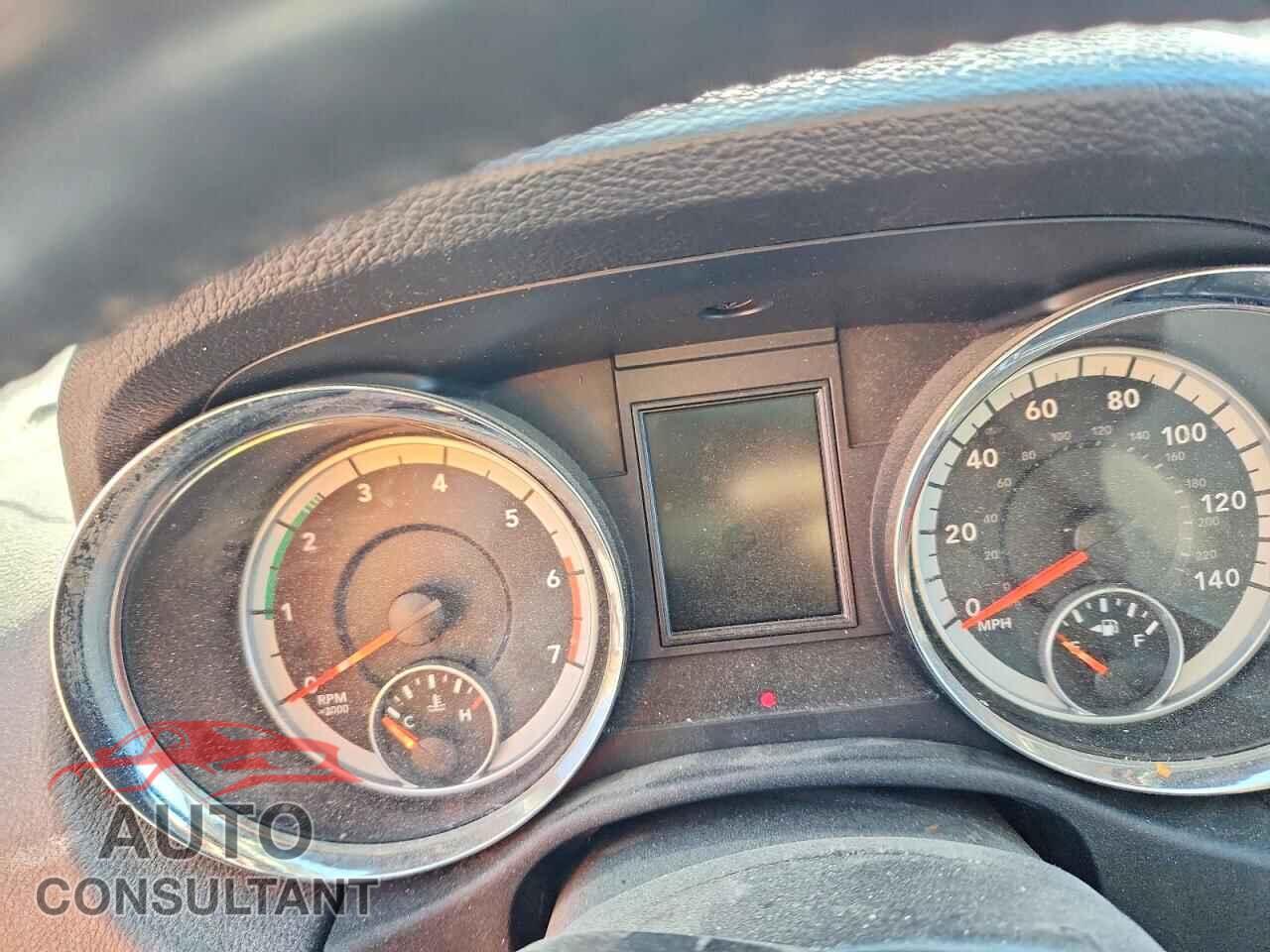 DODGE DURANGO 2013 - 1C4SDJCTXDC675528