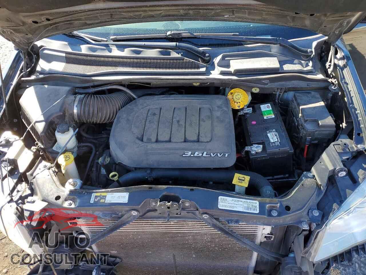 DODGE CARAVAN 2018 - 2C4RDGCG7JR325281