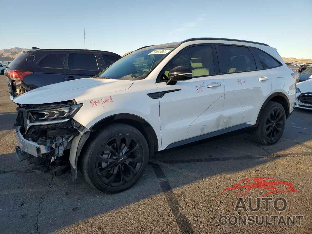 KIA SORENTO 2022 - 5XYRK4LF6NG150785