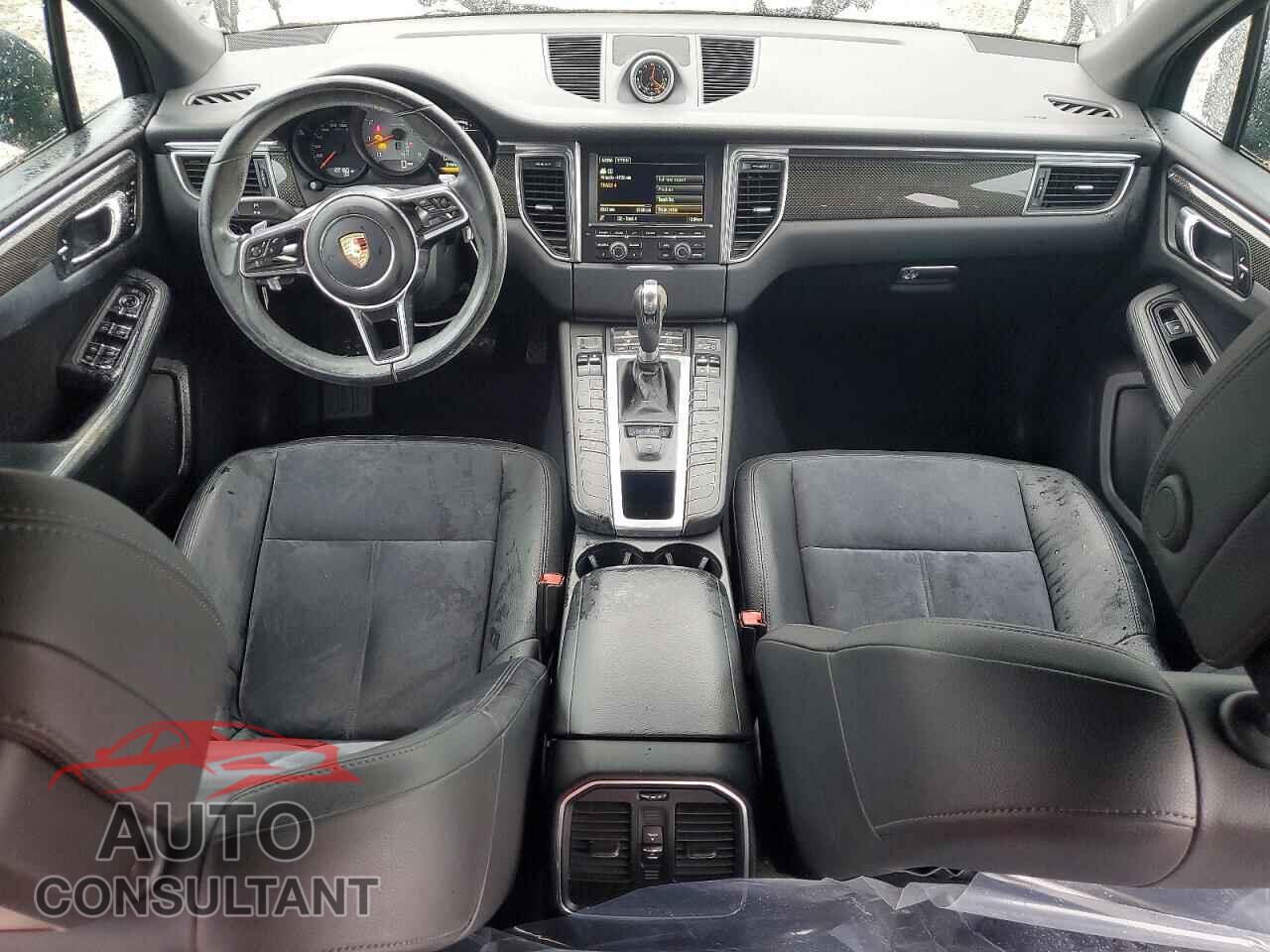 PORSCHE MACAN 2016 - WP1AB2A54GLB48180