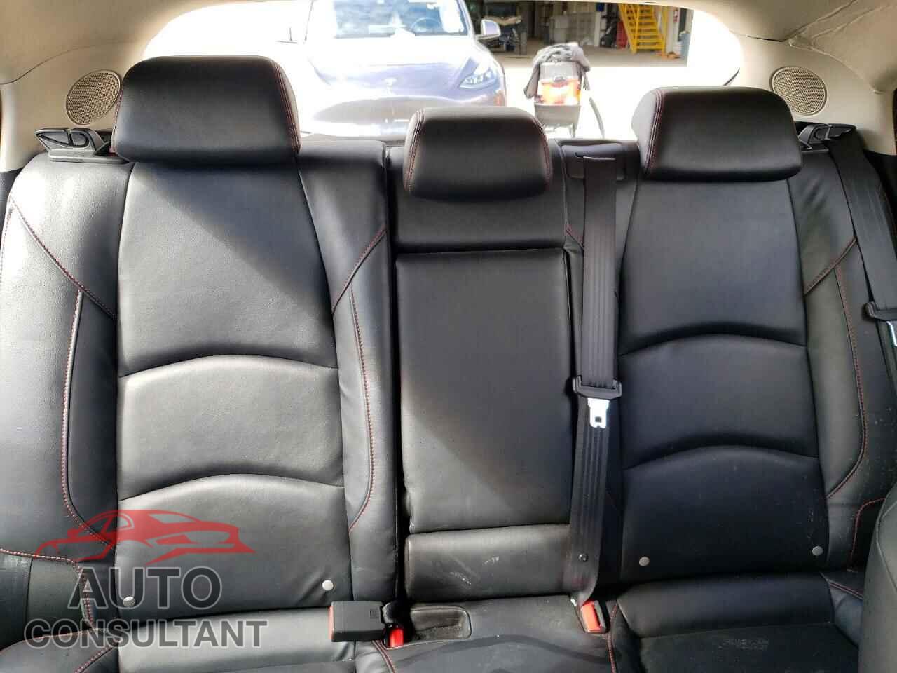 MAZDA 3 2014 - JM1BM1M76E1102480