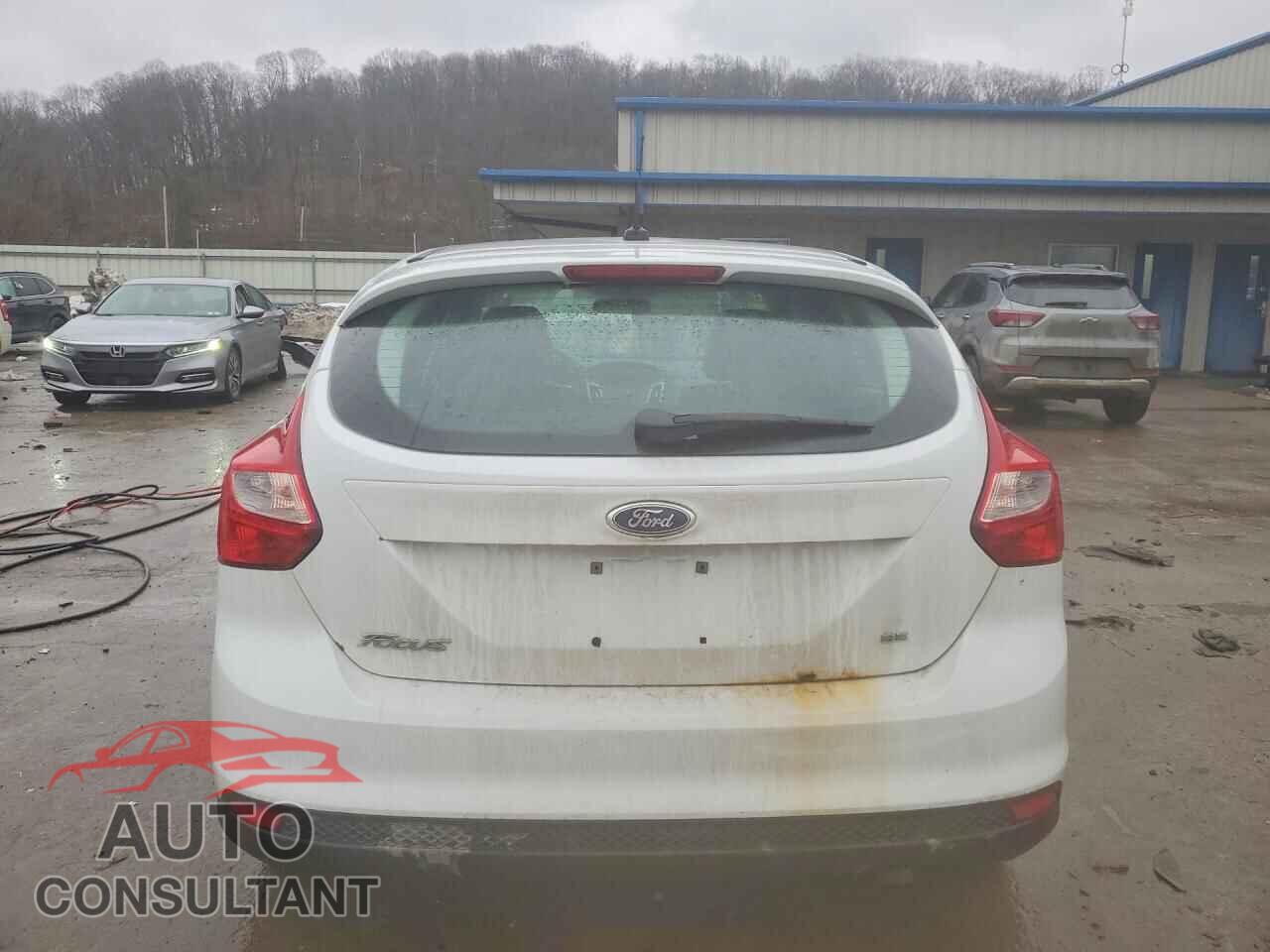 FORD FOCUS 2014 - 1FADP3K2XEL324159