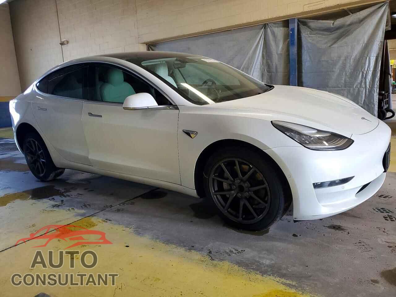 TESLA MODEL 3 2020 - 5YJ3E1EA8LF615293