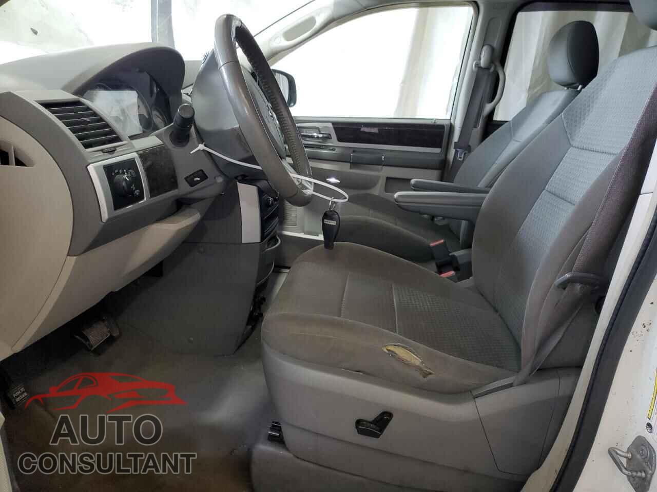 DODGE CARAVAN 2010 - 2D4RN5D18AR190813