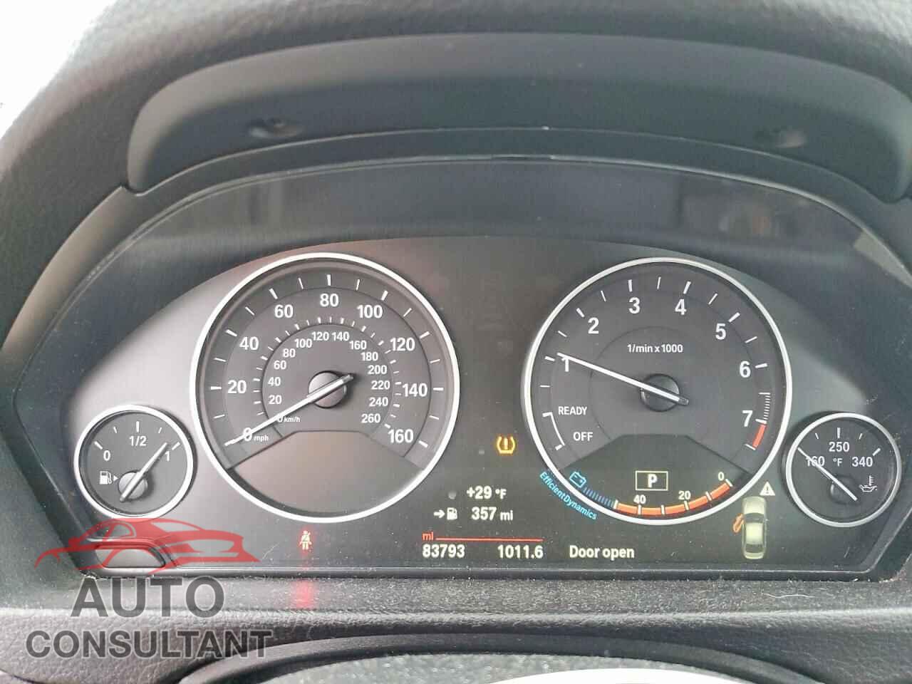 BMW 3 SERIES 2016 - WBA8E5G50GNU20113