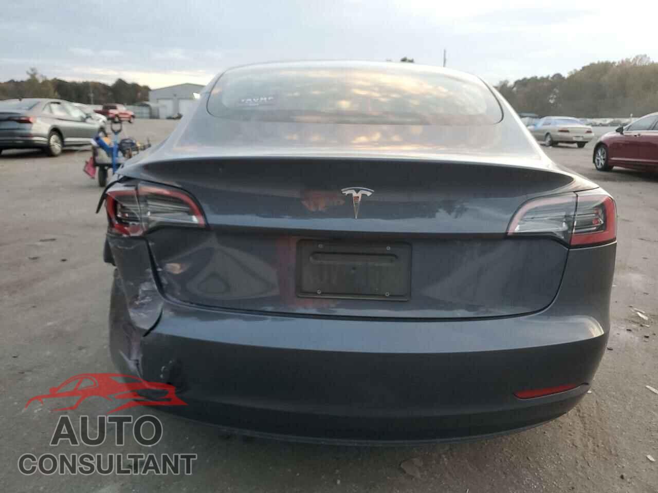 TESLA MODEL 3 2023 - 5YJ3E1EA6PF589007