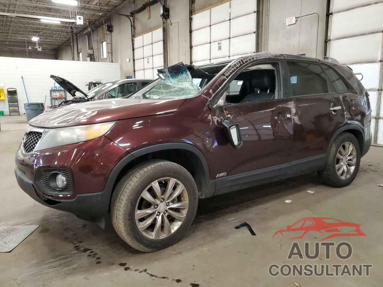 KIA SORENTO 2011 - 5XYKUCA15BG065753