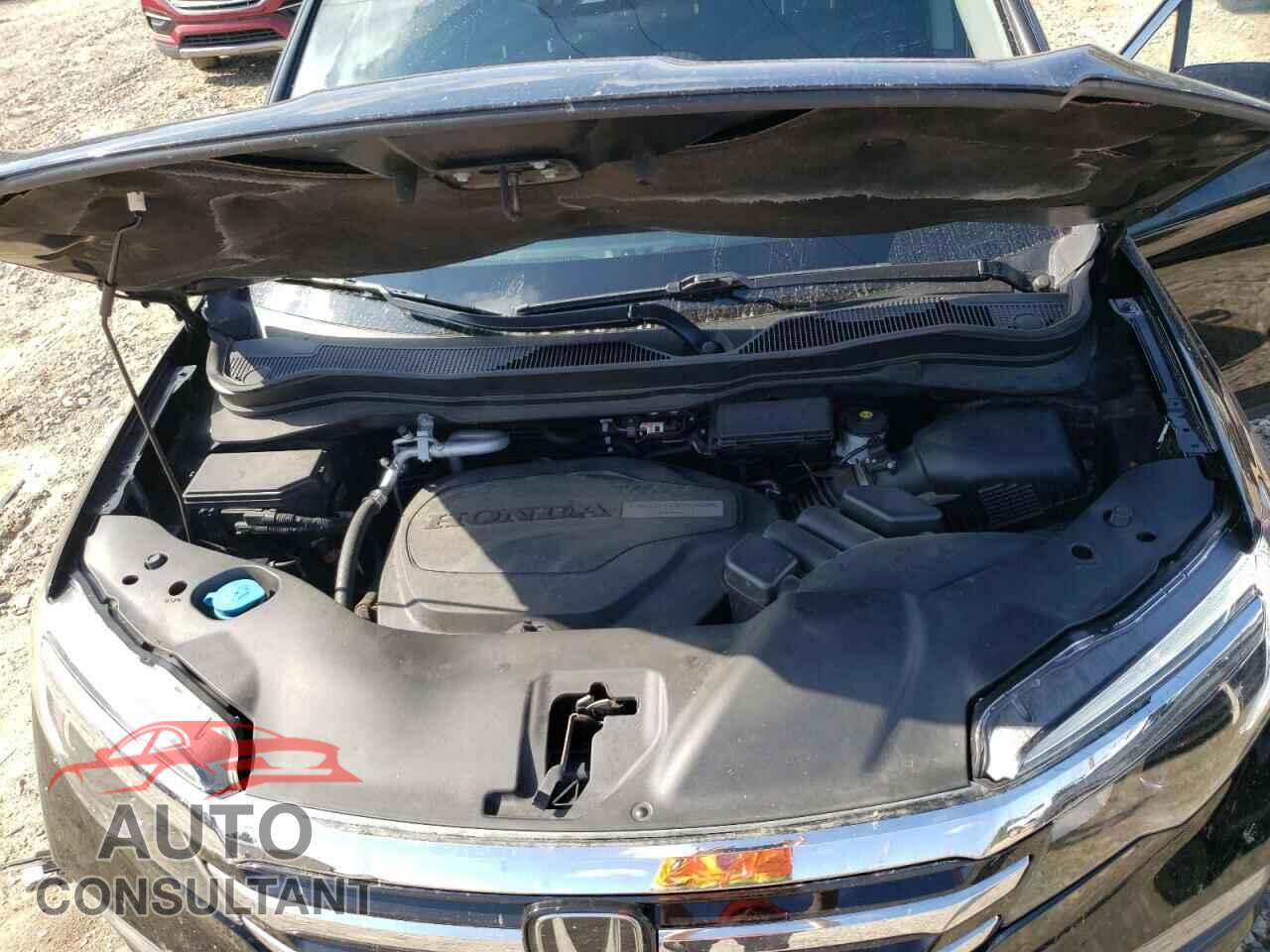 HONDA PILOT 2017 - 5FNYF6H09HB068805