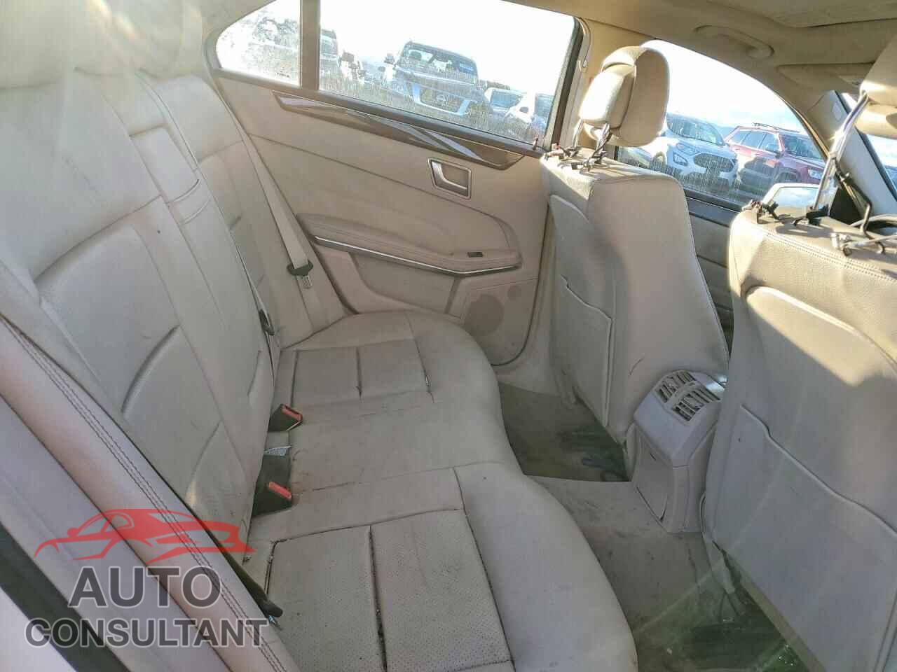MERCEDES-BENZ E-CLASS 2014 - WDDHF5KB1EB026119
