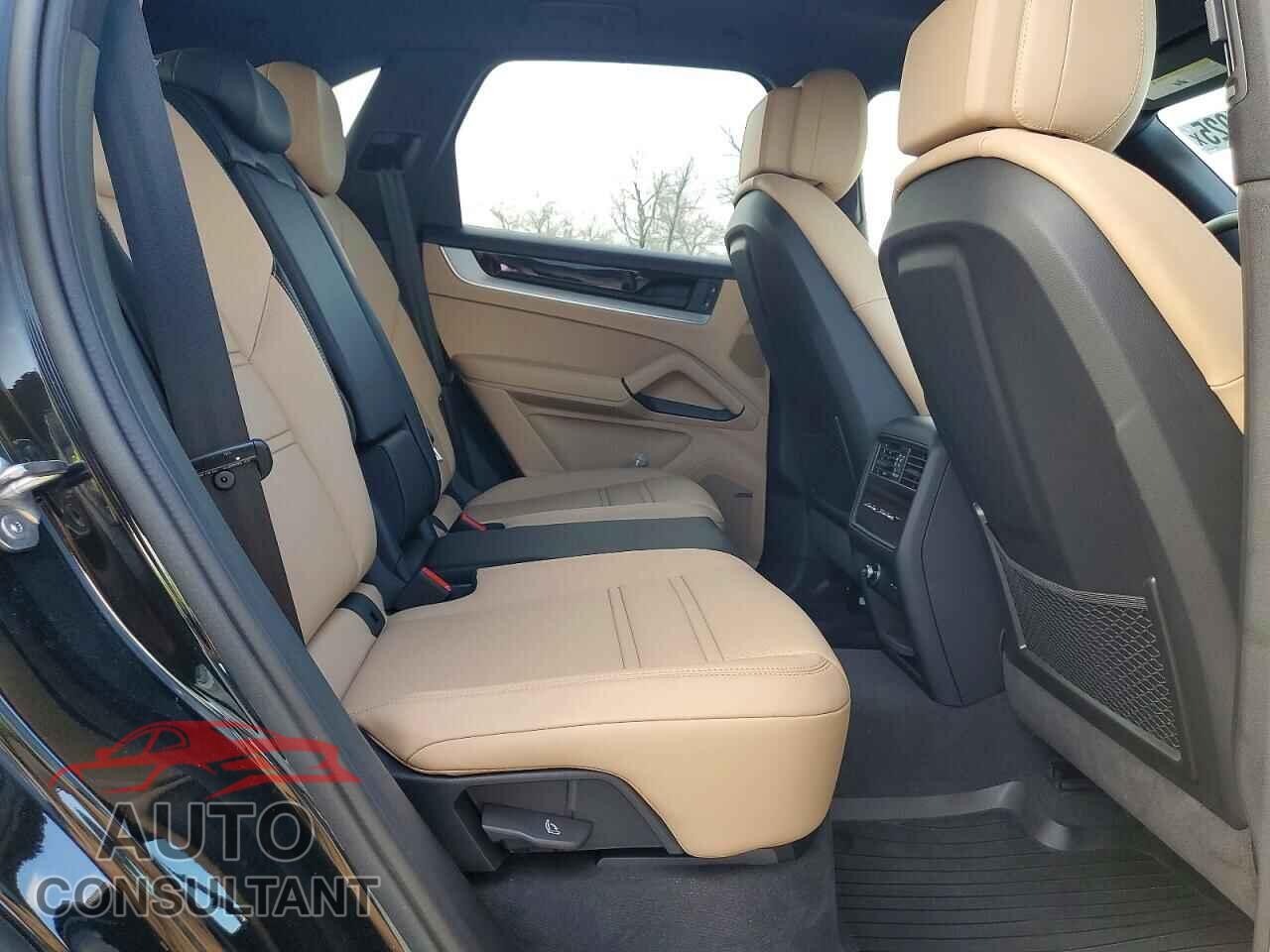 PORSCHE CAYENNE 2025 - WP1AA2AY2SDA06765