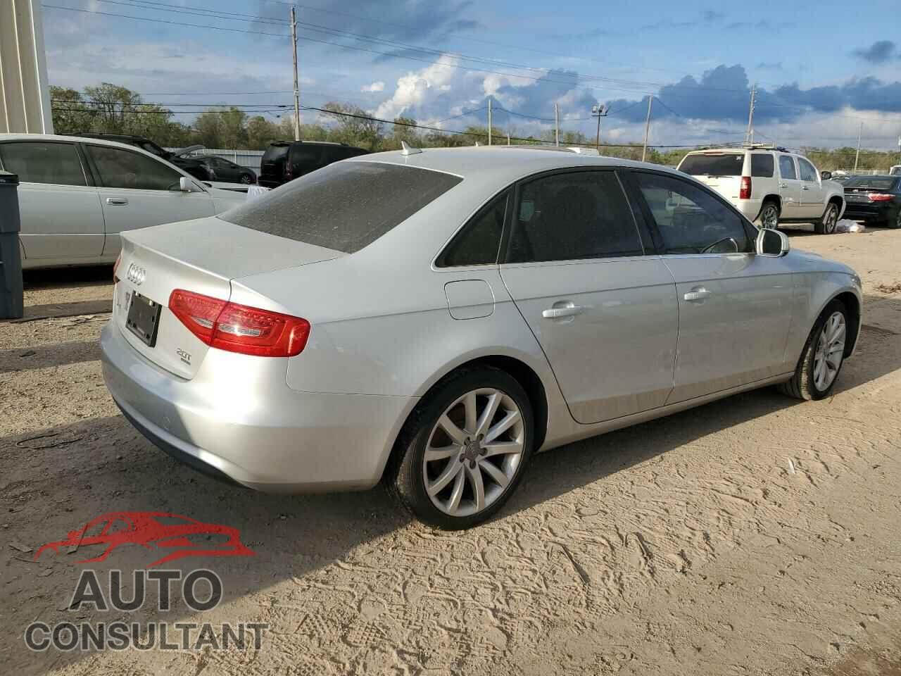 AUDI A4 2013 - WAUFFAFL4DN035551