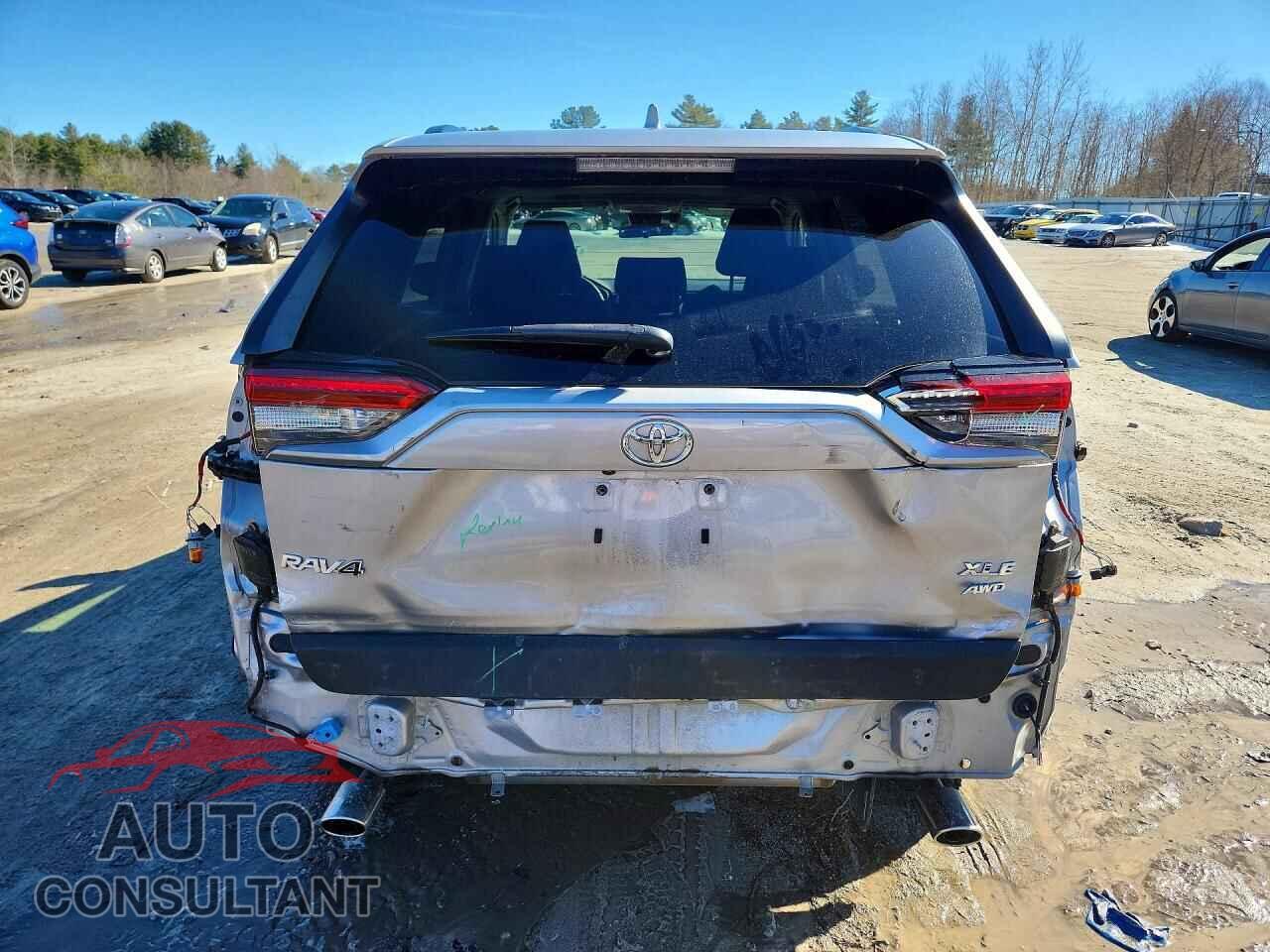 TOYOTA RAV4 2019 - JTMP1RFV4KD019357