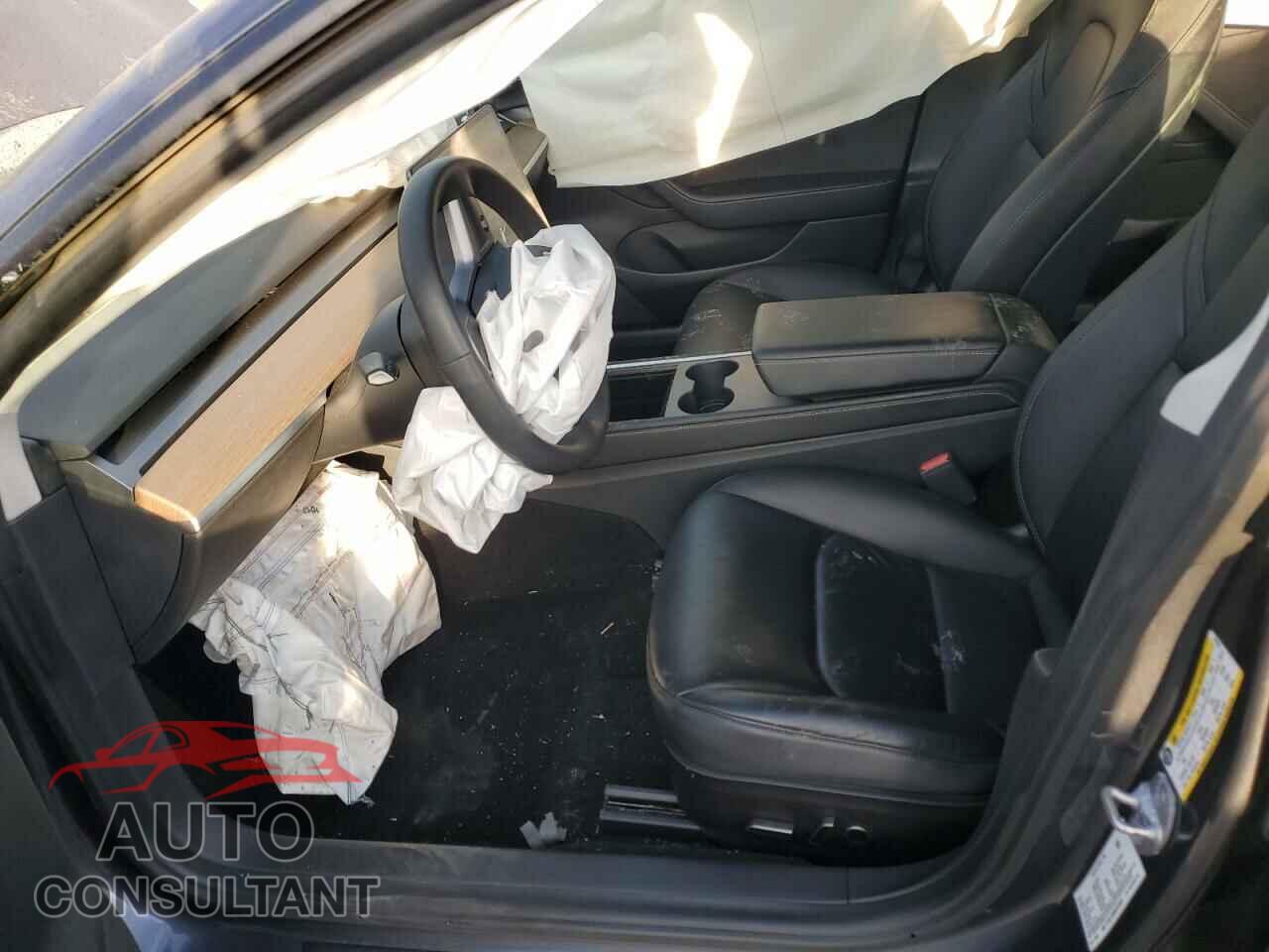TESLA MODEL 3 2021 - 5YJ3E1EB0MF979640